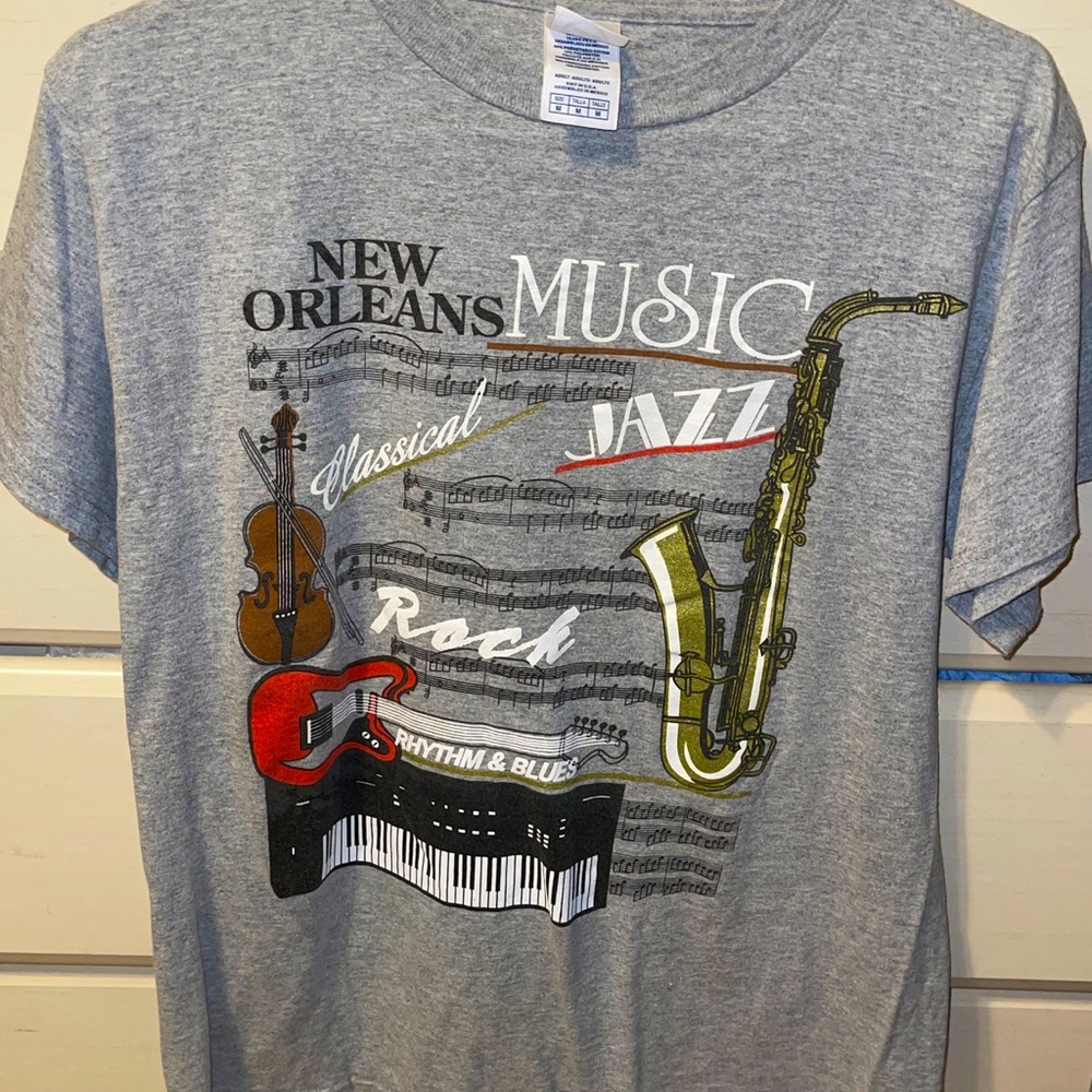 New Orleans Graphic tee